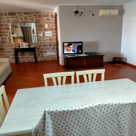 La Mansarda Di Carmen Guest house Marconia